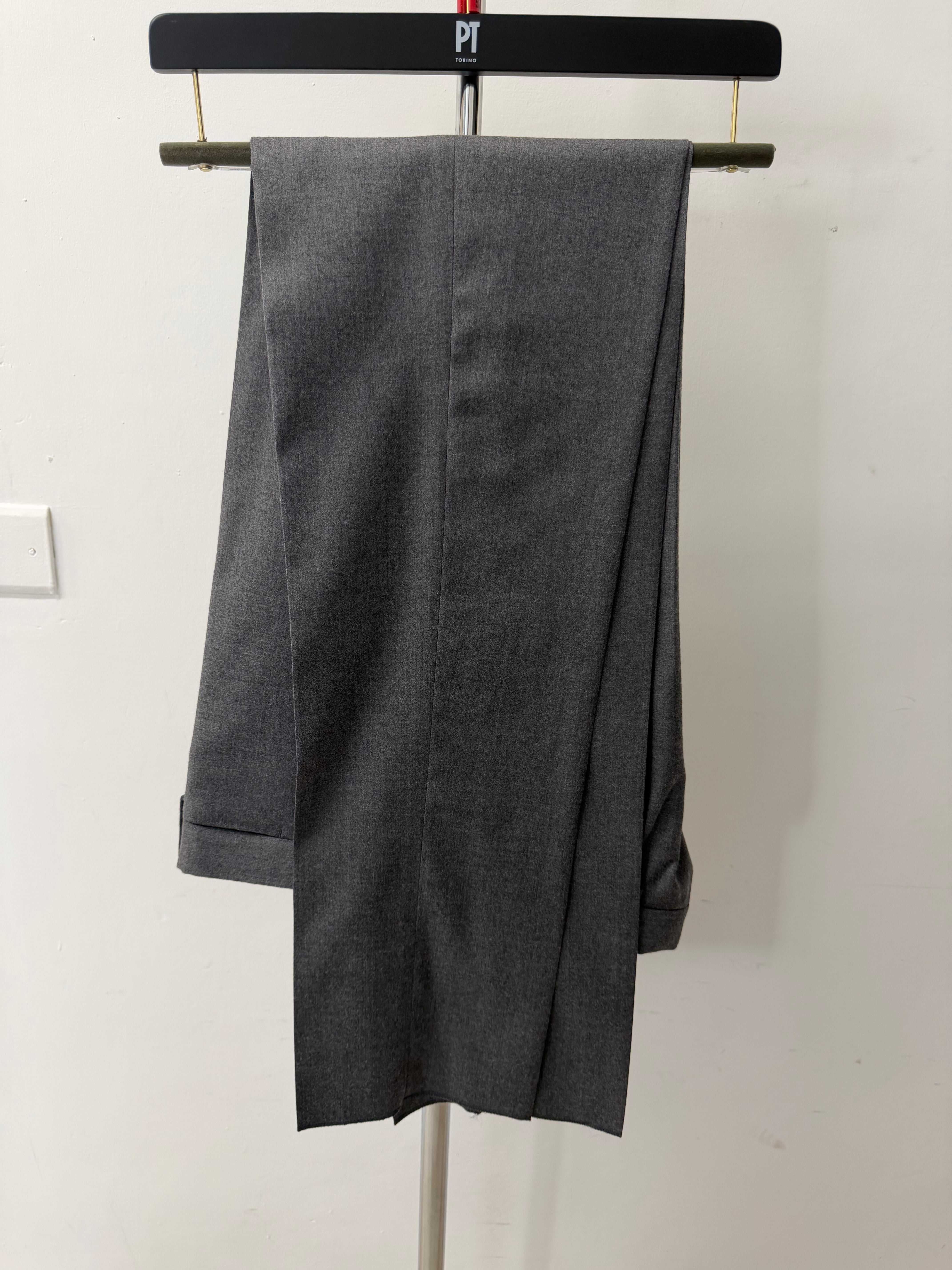 PT Torino – Pantaloni Formali in Lana Vergine Sartoriali – Grigio Medio Pt01, immagine 5