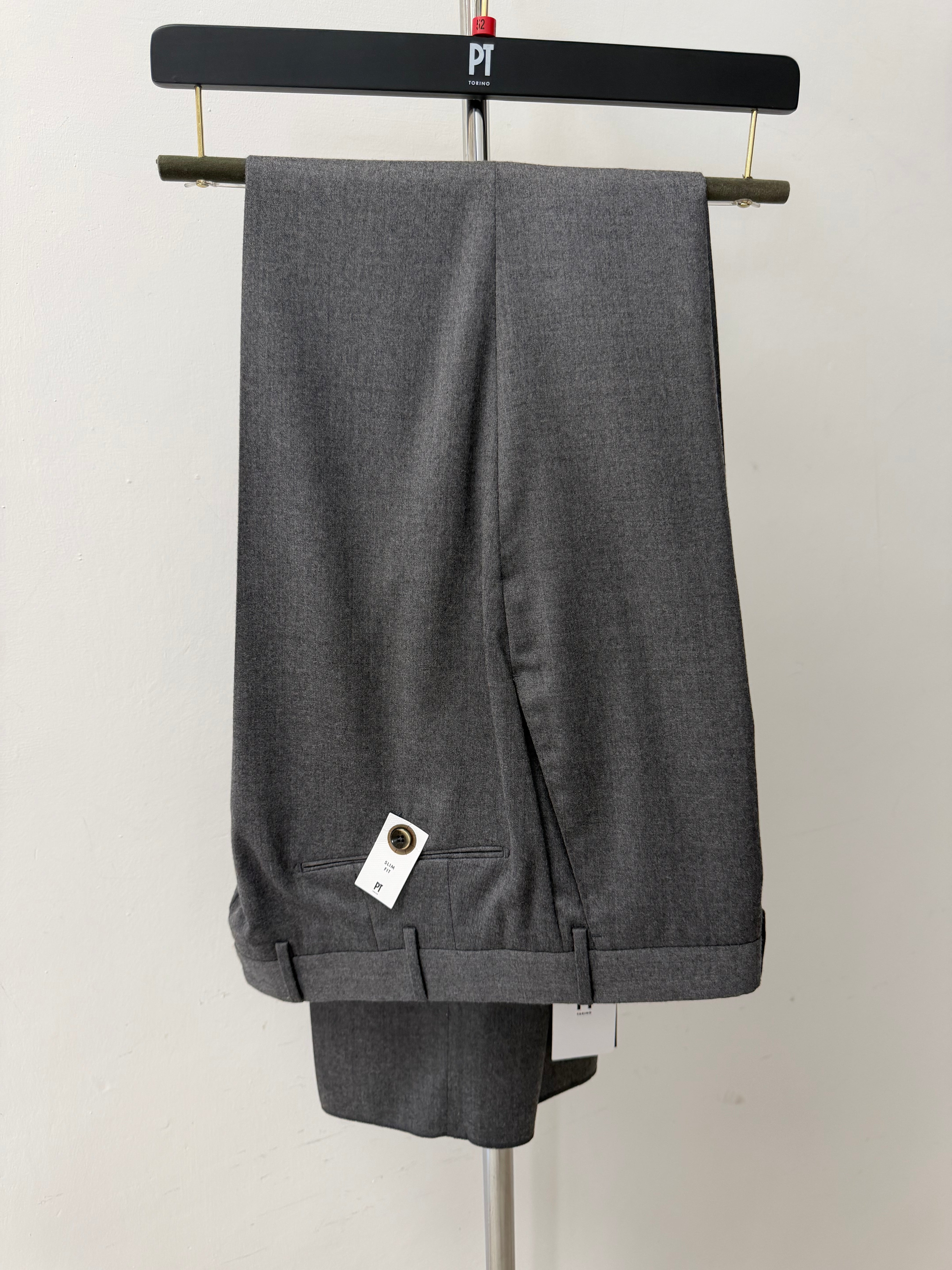 PT Torino – Pantaloni Formali in Lana Vergine Sartoriali – Grigio Medio Pt01, immagine 4