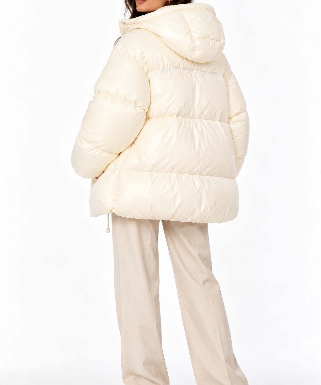Piumino Vicolo Oversize in Vera Piuma con Cappuccio