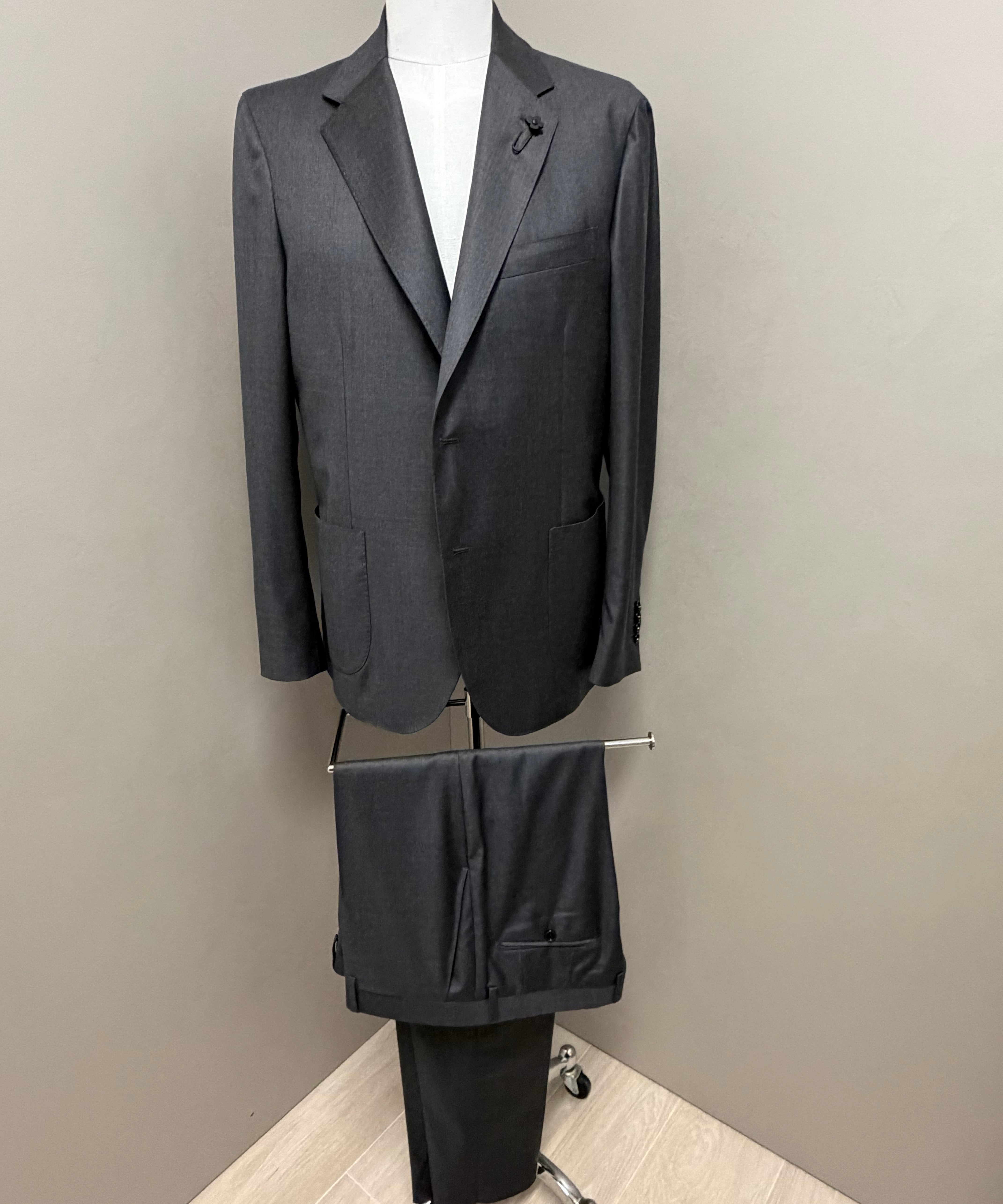 Lardini Pure Virgin Wool Suit - Charcoal Grey (Drop 7)