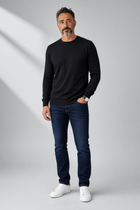 Maglione Lardini Girocollo in Pura Lana Vergine Nero
