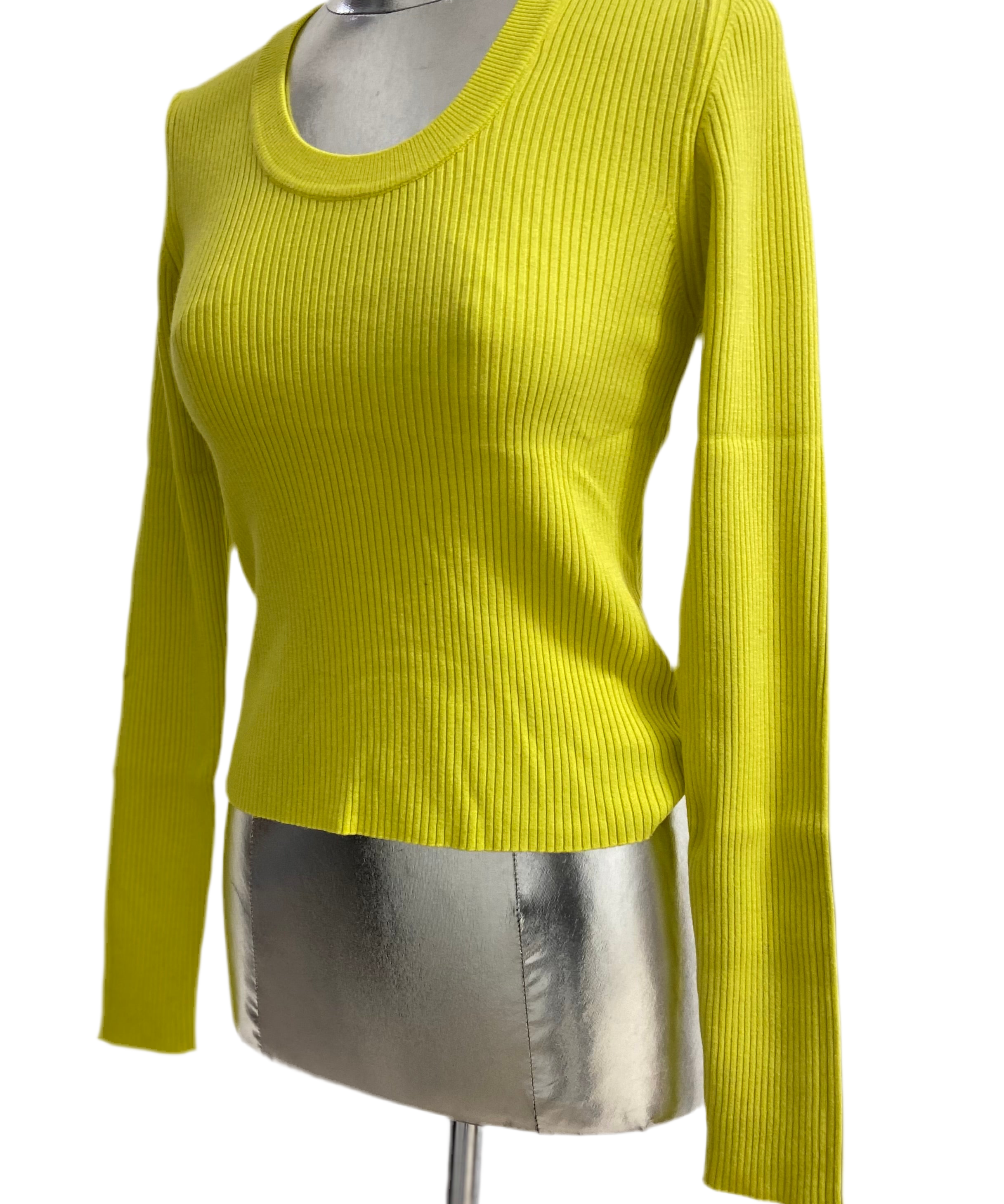 Long-sleeved shirt