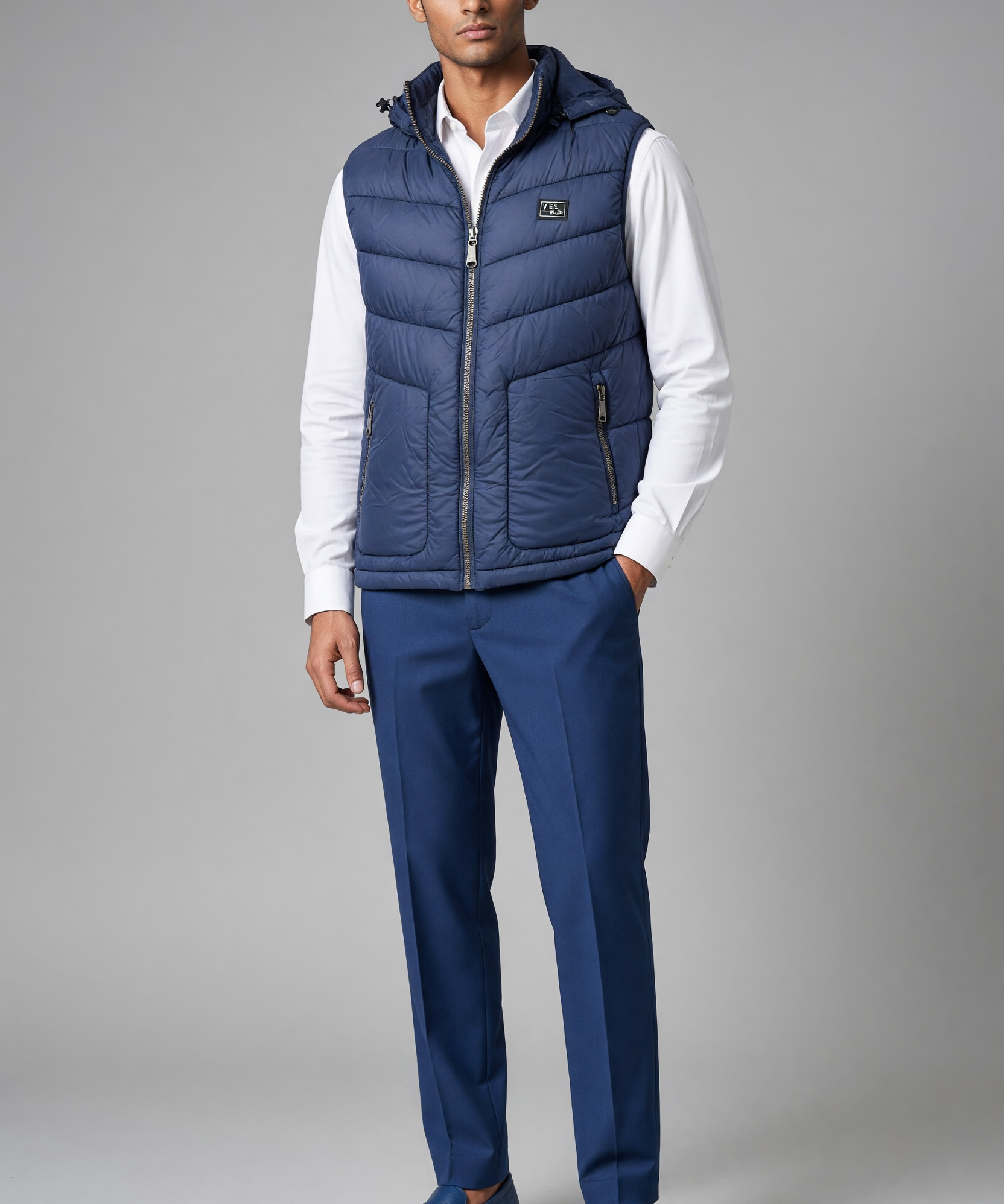 Yes-Zee – Gilet Smanicato Imbottito con Cappuccio Staccabile – Blu Notte